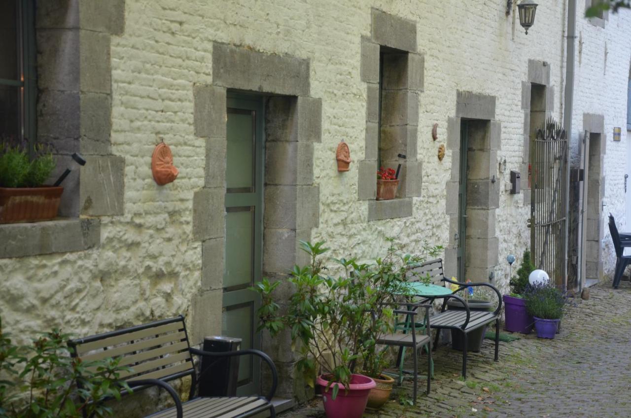 La Gentilhommiere Du Chateau De Ragnies Exterior photo